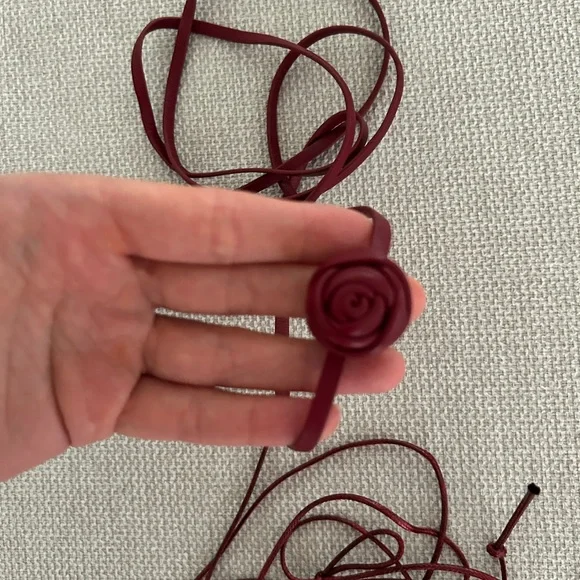 NWOT Zara Floral Double Choker Leather Necklace - Picture 7 of 7